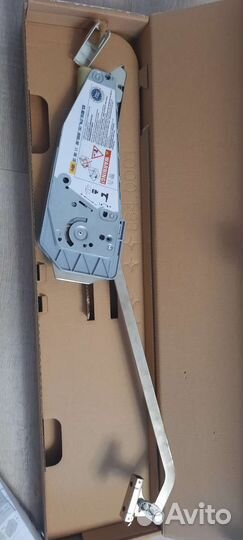 Подъемный механизм для фасада