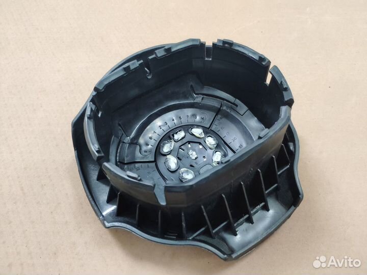 Заглушка руля Фольксваген Гольф