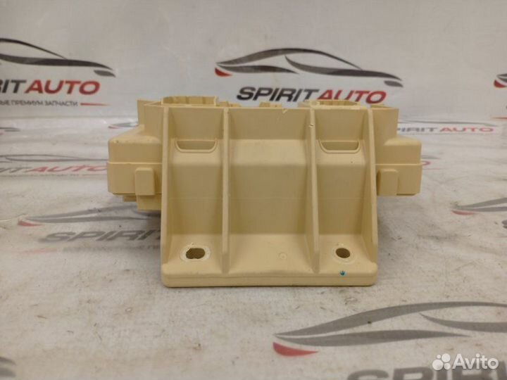 Блок предохранителей салонный Kia Sedona 3 G6DH