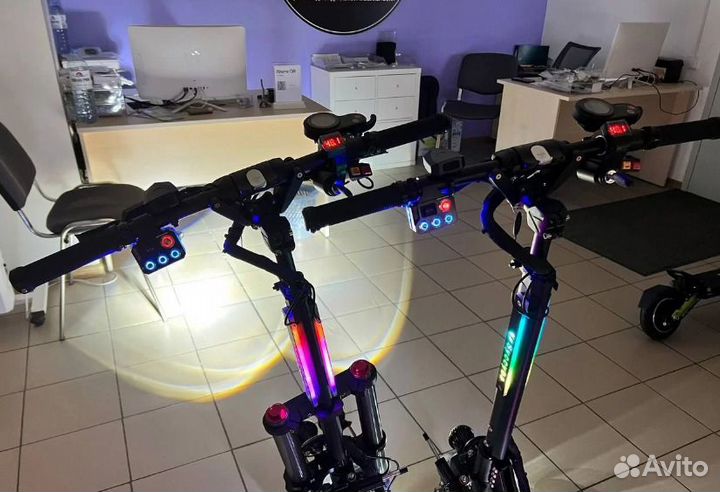 Электросамокат Syccuba (Currus) R11 Mini новый