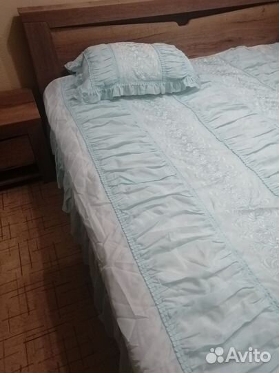 Покрывало и шторы в спальню