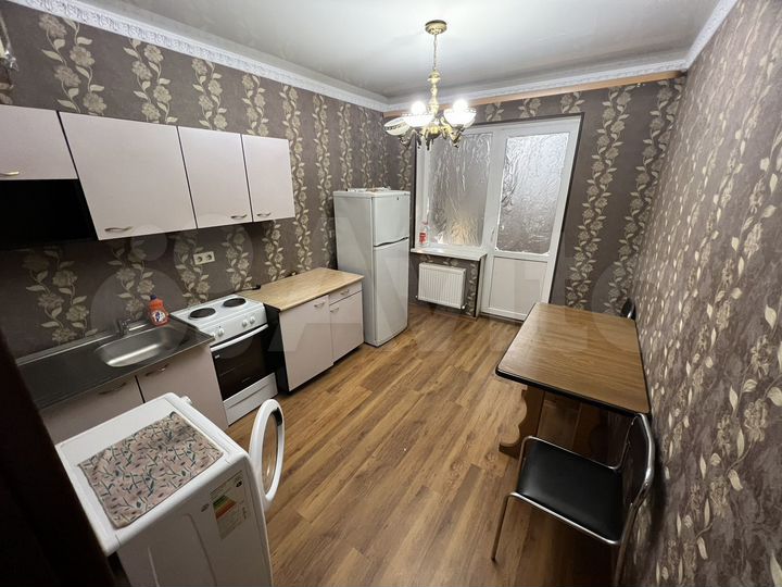 1-к. квартира, 45 м², 1/12 эт.