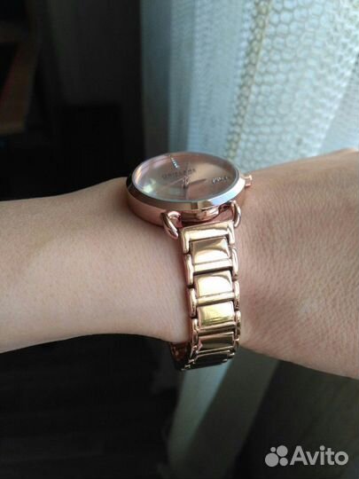Часы новые