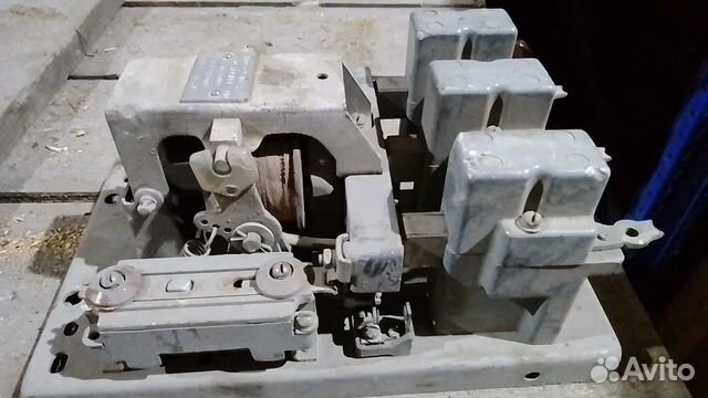 Контактор 2км2372-46 Д