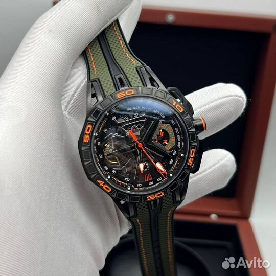 Мужские наручные часы roger dubuis Excalibur