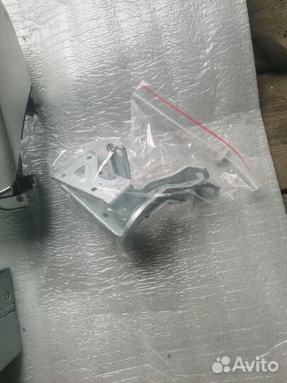 Mонитор и музыка Toyota Prado 150