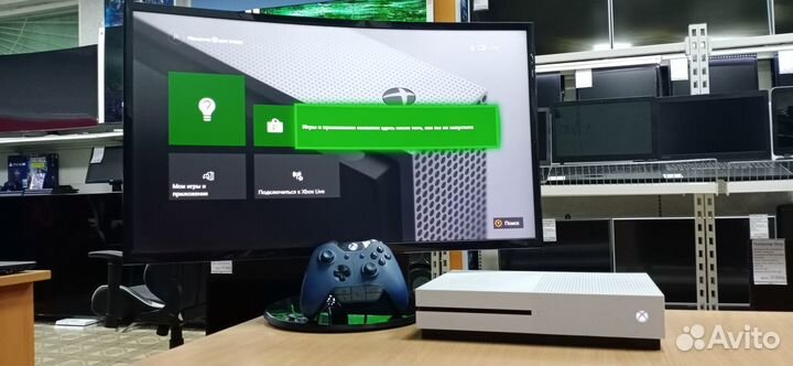Игровая приставка Xbox One S 500gb