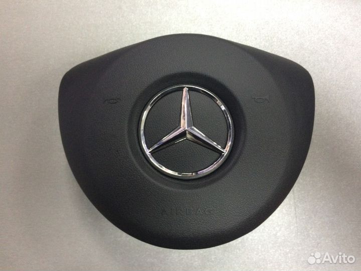 Крышка подушки Mercedes
