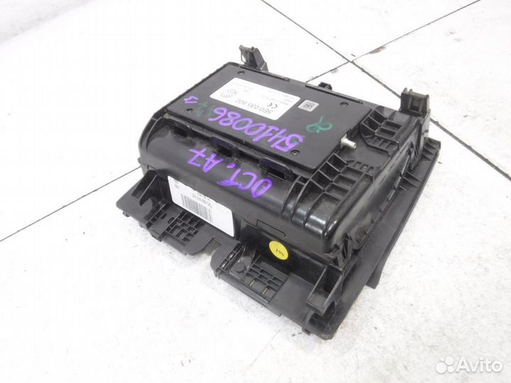 Вещевой отсек Skoda Octavia 3 5E