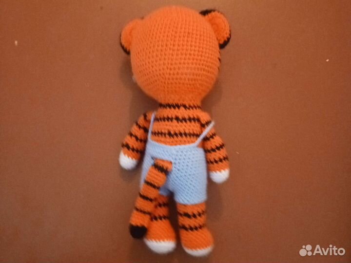 Вязаный тигр