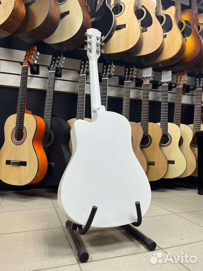 Гитара Акустическая Белая