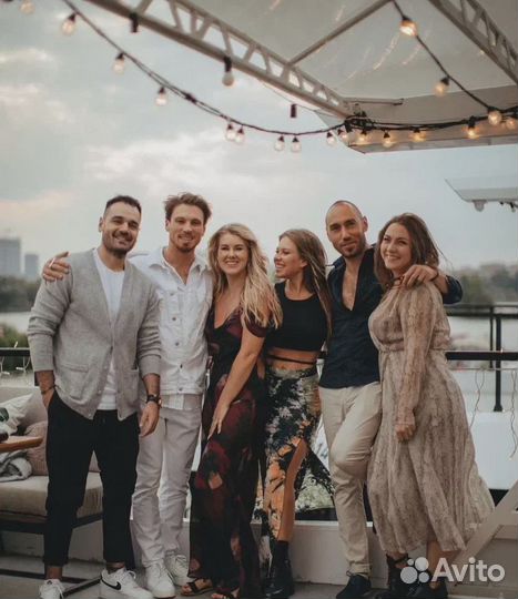 Прогулки по Москва-реке на хаусботе