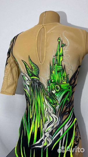 Костюм для художественной гимнастики