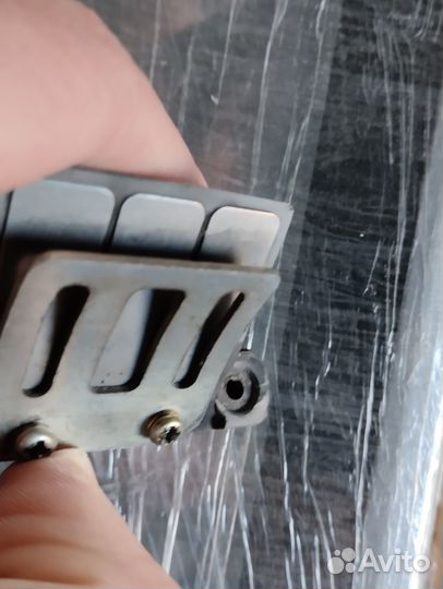 Лепестковый клапан suzuki