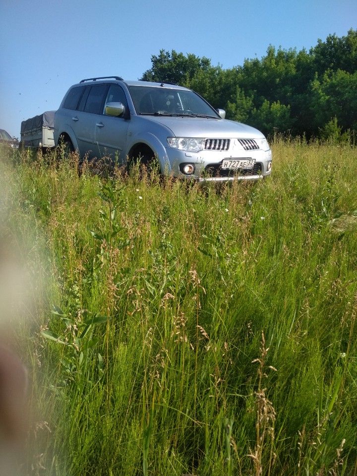 Mitsubishi Pajero Sport: фото владельца