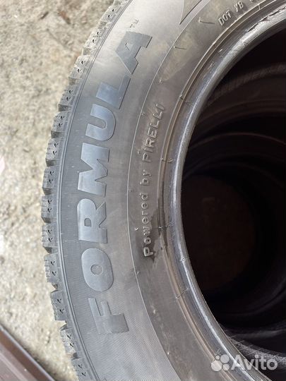 Pirelli Formula Ice 225/65 R17 102T