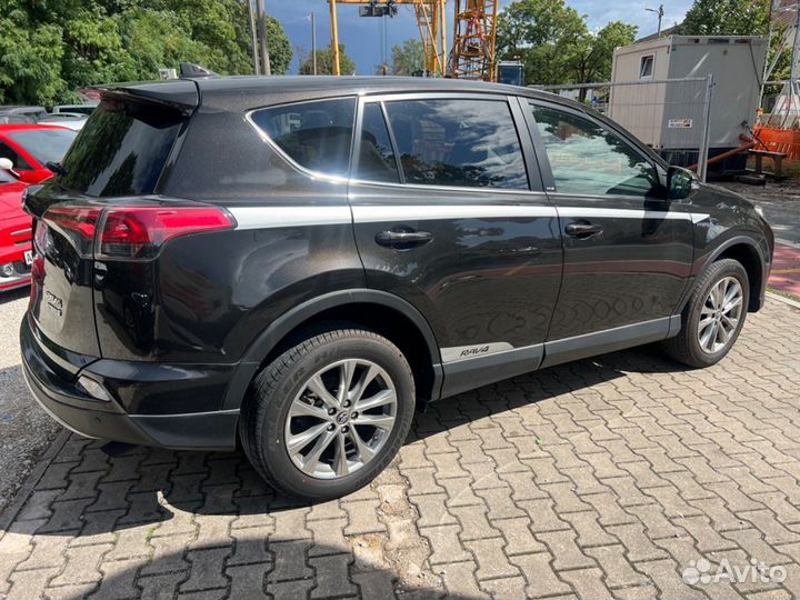 Запчасти б/у Toyota RAV 4 2017