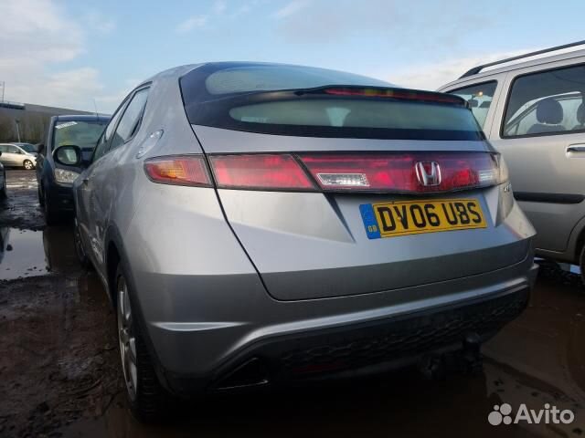 Honda Civic 5D 1.8 Робот R18A2 разбор запчасти