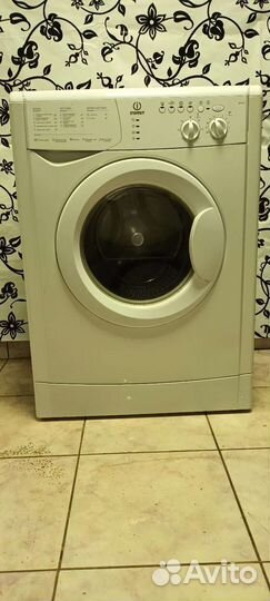 Стиральная машина indesit