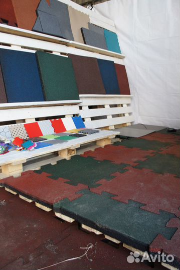 Плитка резиновая, резиновый пол, дорожка в рулоне