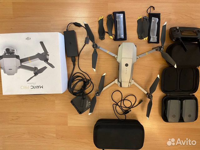 Квадрокоптер DJI Mavic PRO Platinum