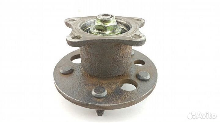 Ступица задняя Toyota Camry SXV10 5SFE 1992