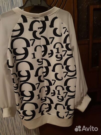 Свитшот новый