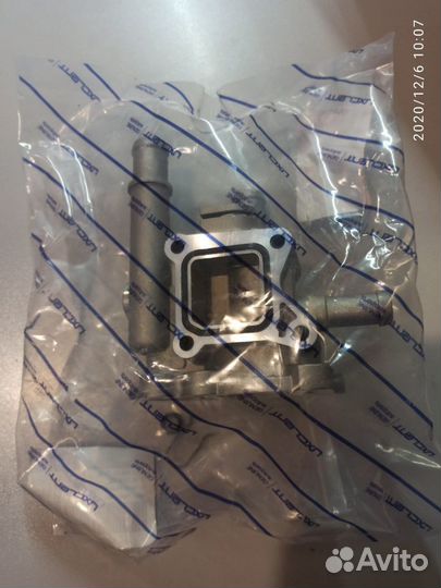 Корпус термостата Опель Шевроле 1.6, 1.8 Новый