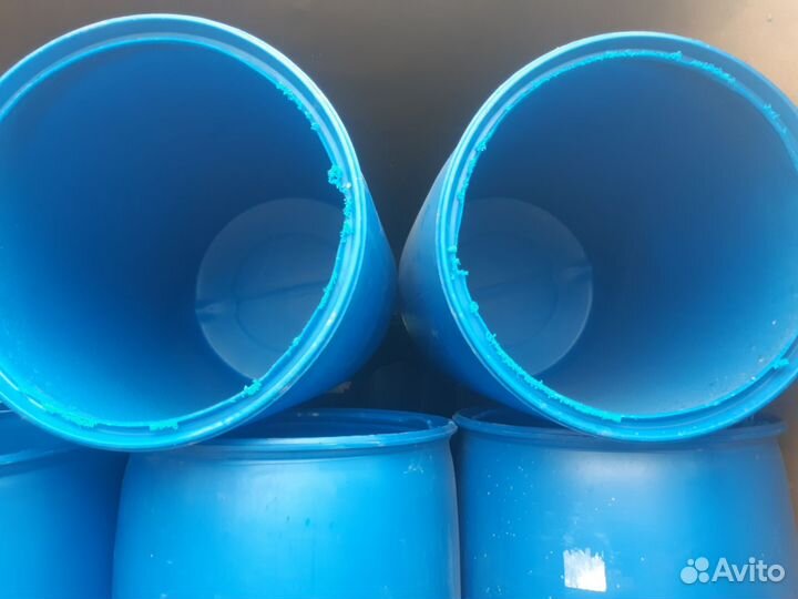 Пластиковые бочки на 227 л