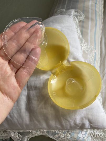 Накладки на грудь medela