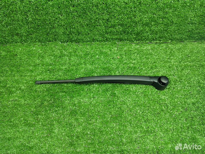 Поводок заднего стеклоочистителя Volkswagen Tiguan