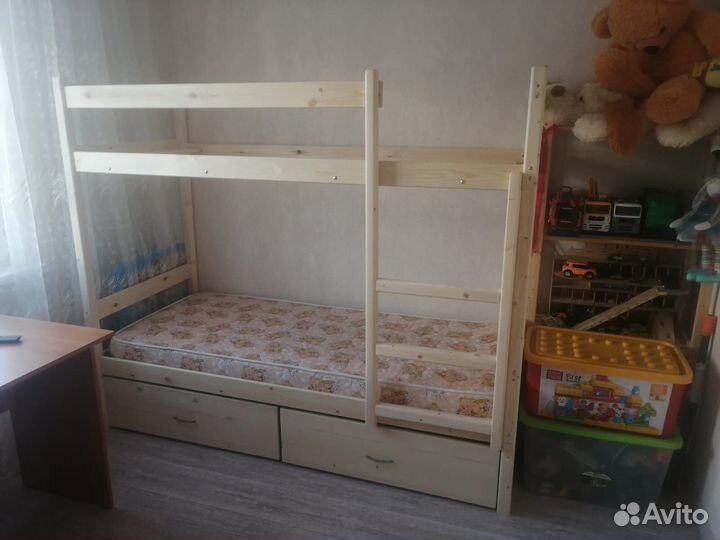 Двухъярусная детская кровать из сосны