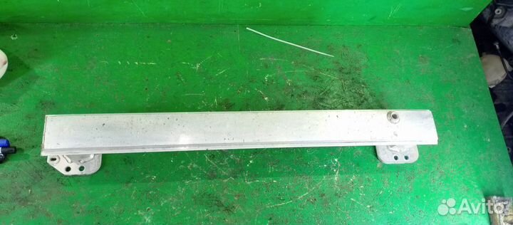 Усилитель заднего бампера Peugeot 308