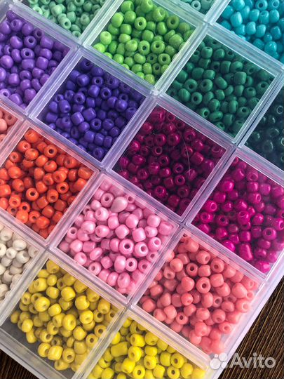 Набор бисера 24 цвета