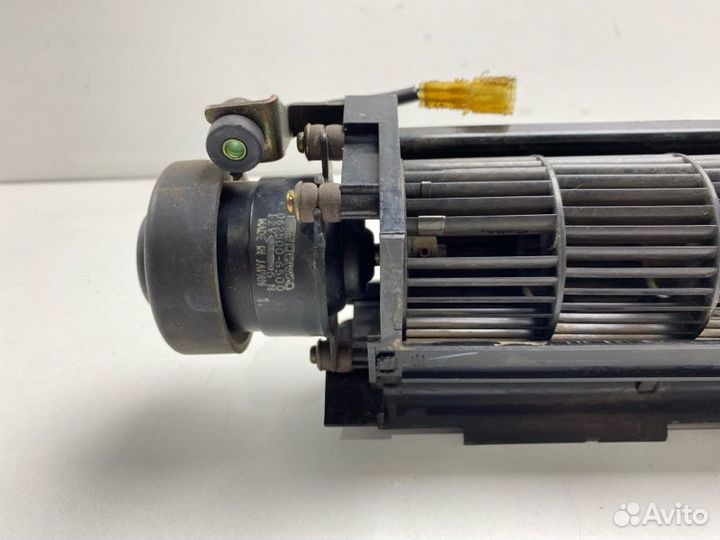 Мотор отопителя печки задний левый Toyota Estima