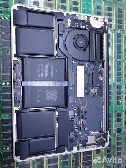 Macbook pro 13 early 2015 целиком или на запчасти