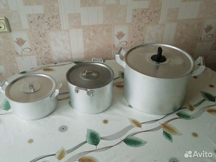 Кастрюли, бидон, баки, казан