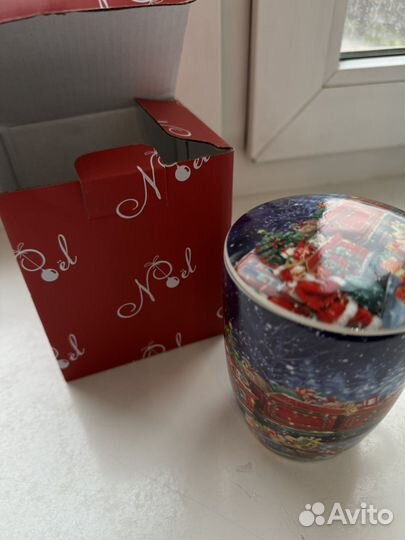 Кружка с сито и крышкой санта и поезд