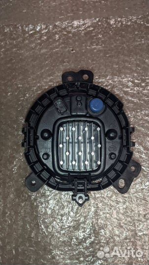 Фара противотуманная правая Mini Countryman