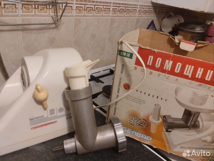 Мясорубка электрическая