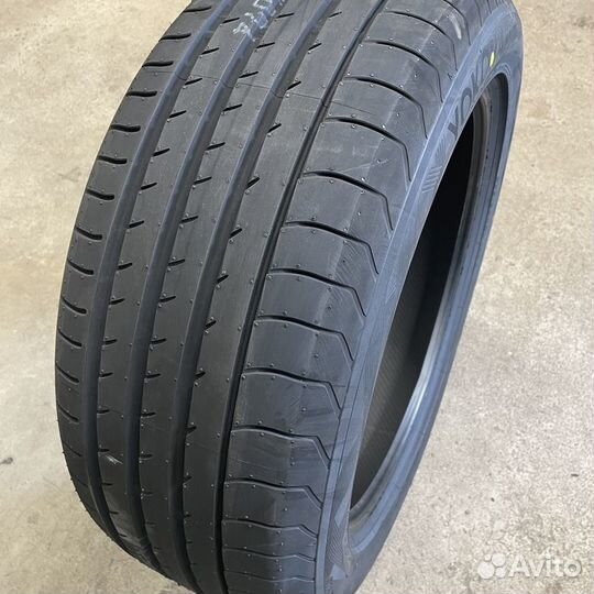 Yokohama Advan Sport V103S 245/50 R18 W