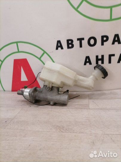 Главный тормозной цилиндр Nissan Note E11 HR16DE