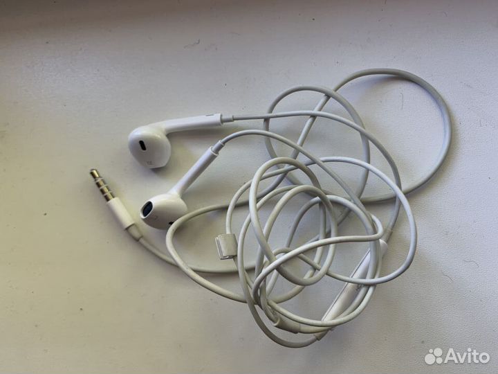 Наушники apple airpods