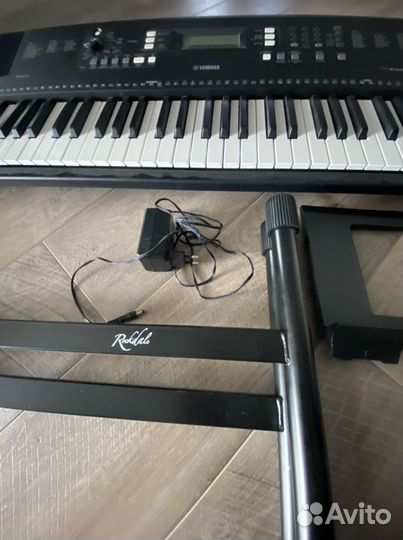 Yamaha PSR-EW300 синтезатор 6 октав