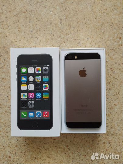 Телефон iPhone 5s