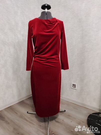 Вечернее платье 46-48 миди