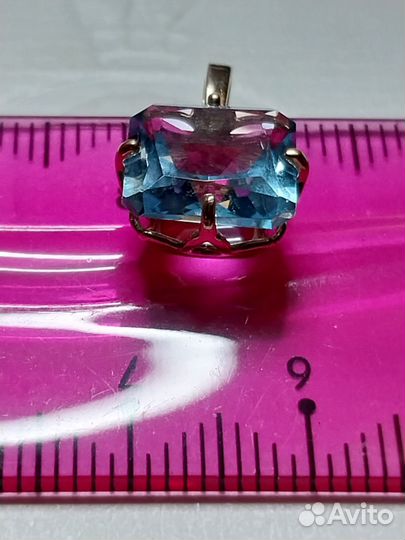 Кулон золото с топазом 1,98грамм