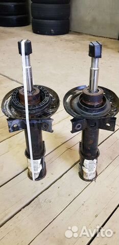 Амортизационные стойки Mercedes GLK передние