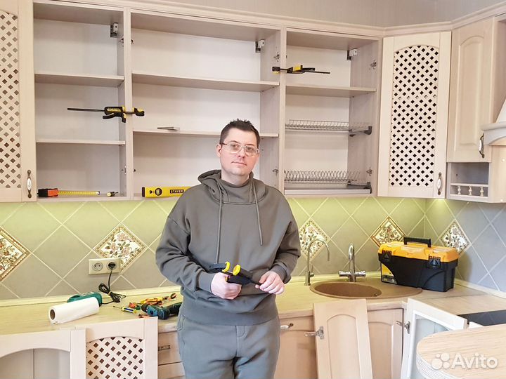 Сборка мебели. Сборка кухни. Сборщик мебели