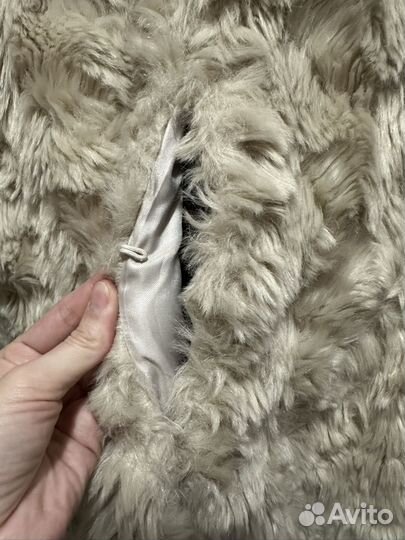 Искусственная шуба Stradivarius размер 44